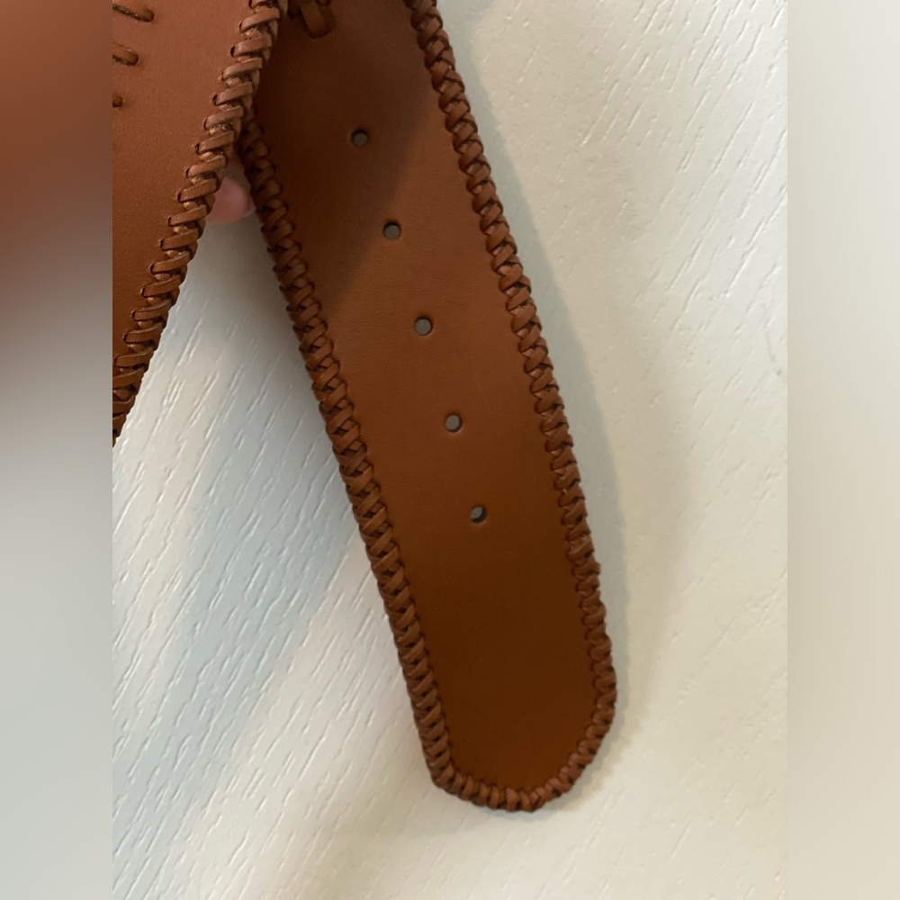 Ralph Lauren Women’s whipstitched wide leather belt. Medium- NWT 100% leather - Picture 8 of 8